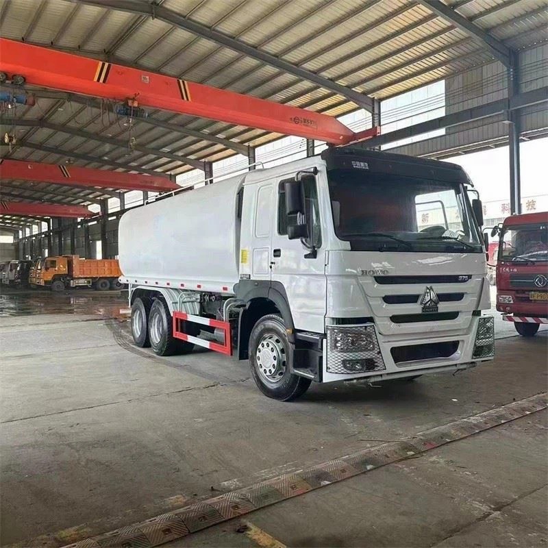 Water Storage And Sprinkler Tank Truck