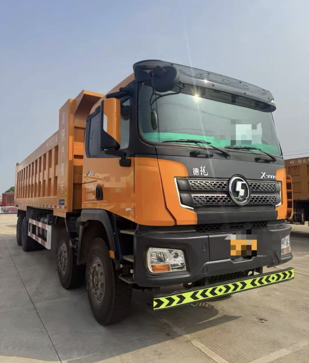 Shacman F3000 8×4 Dump Truck